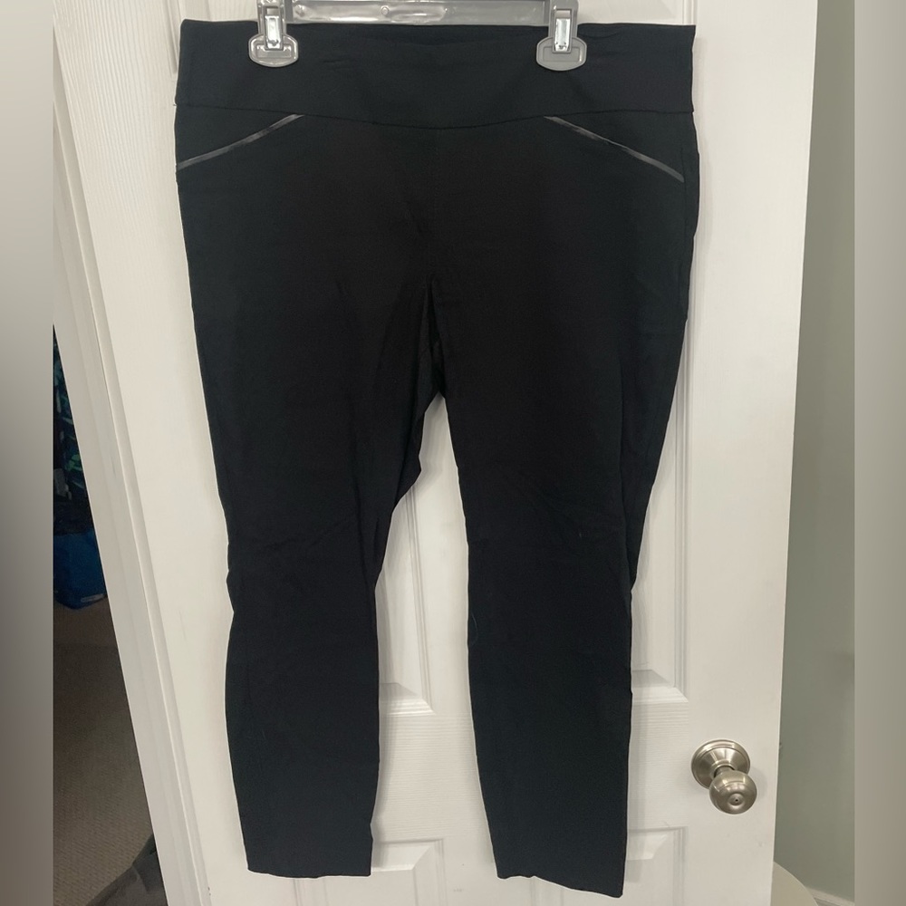 DKNY black dress pants